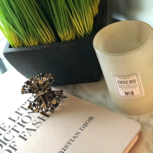 SOLD! Solid Metal & Crystal Hair Clip / Accessory - Picture 6 of 6